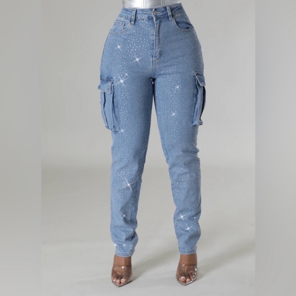 Sparkling Blue Skinny Jeans with Cargo Pockets